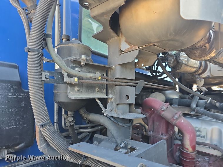 image for item NI9489 2014 Mack LE600 refuse truck