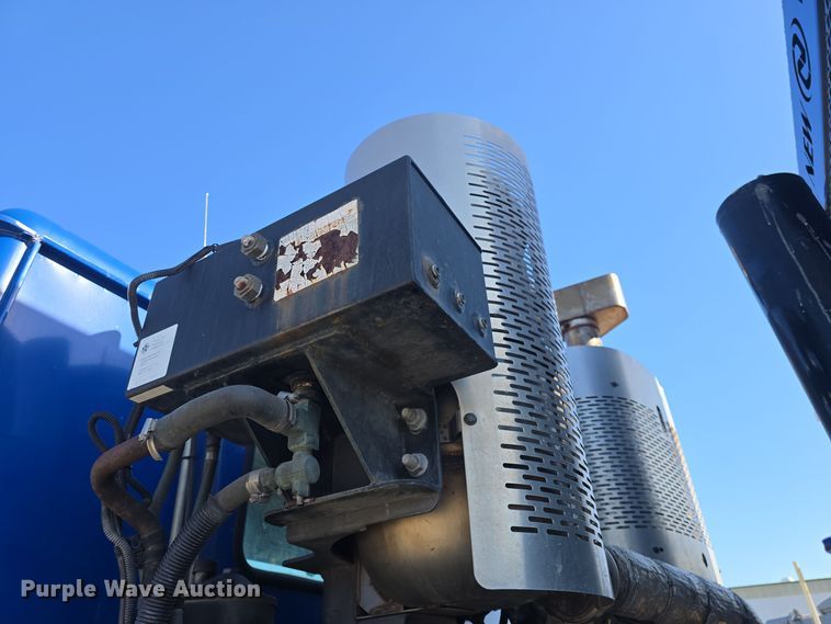 image for item NI9489 2014 Mack LE600 refuse truck