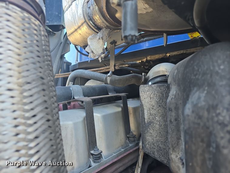 image for item NI9489 2014 Mack LE600 refuse truck