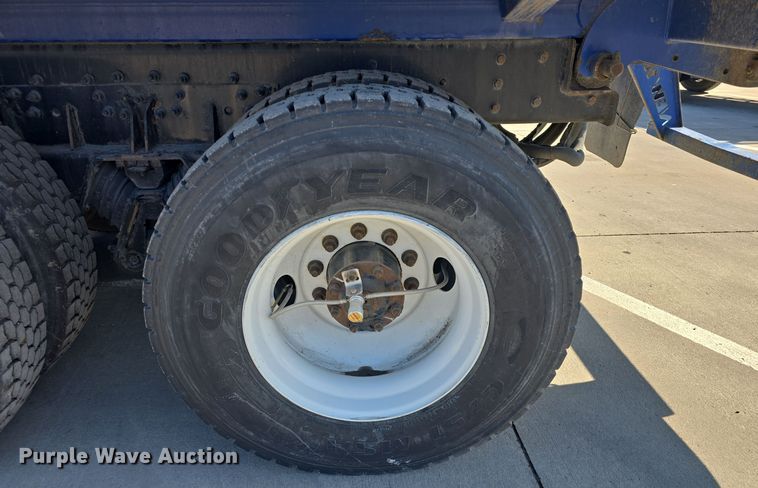 image for item NI9489 2014 Mack LE600 refuse truck