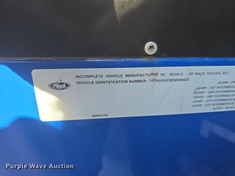 image for item NI9489 2014 Mack LE600 refuse truck