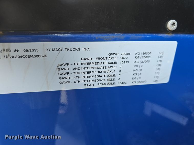 image for item NI9489 2014 Mack LE600 refuse truck