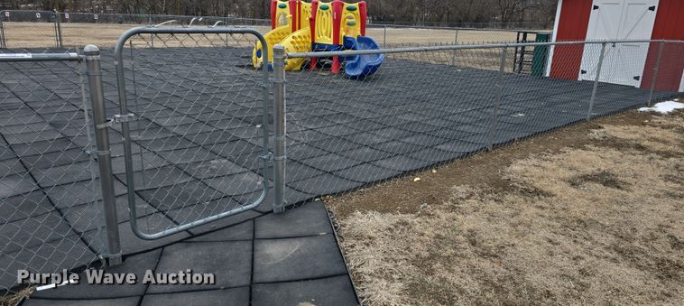 image for item NI9502 Fencing materials