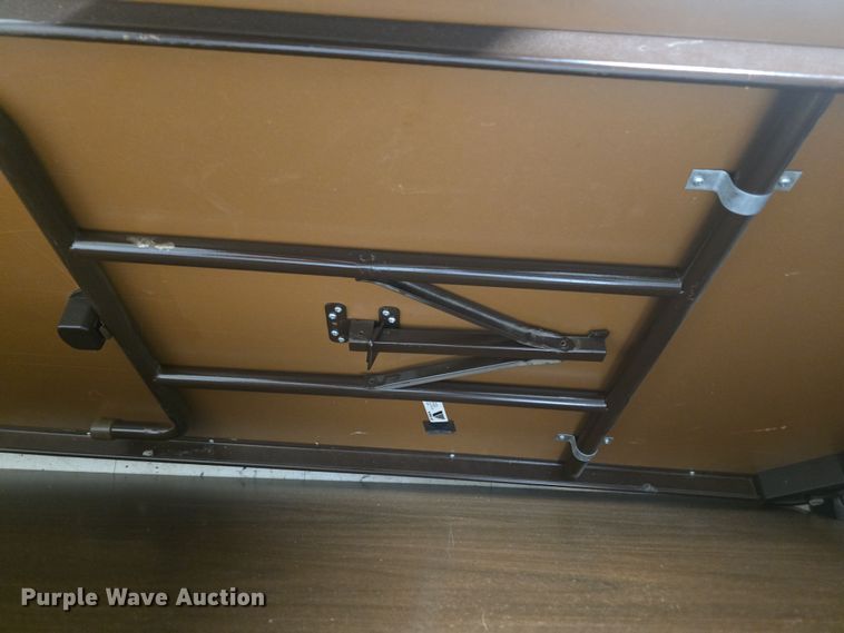 image for item NI9511 (5) 8' tables
