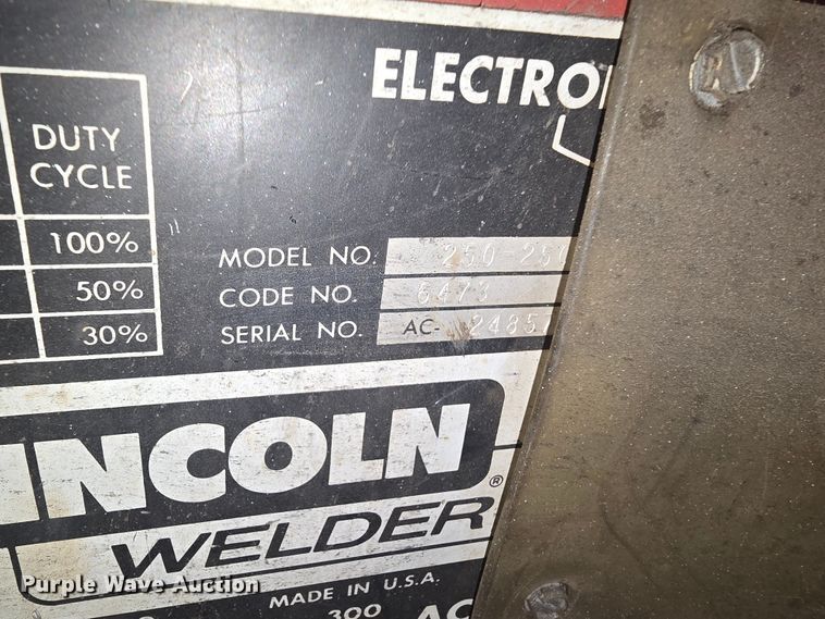 image for item NI9513 Lincoln Idealarc 250-25C welder