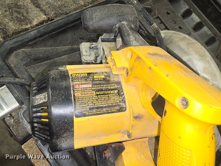 image for item NI9516 DeWalt DW359K circular saw