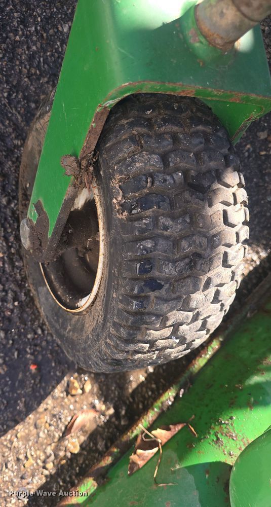 image for item NI9520 Buhler Farm King finish mower