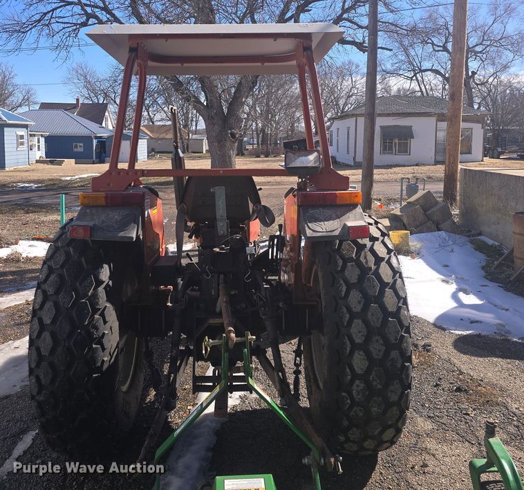 image for item NI9521 Hesston 45-66 tractor