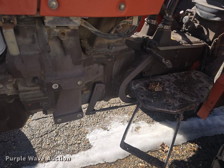 image for item NI9521 Hesston 45-66 tractor