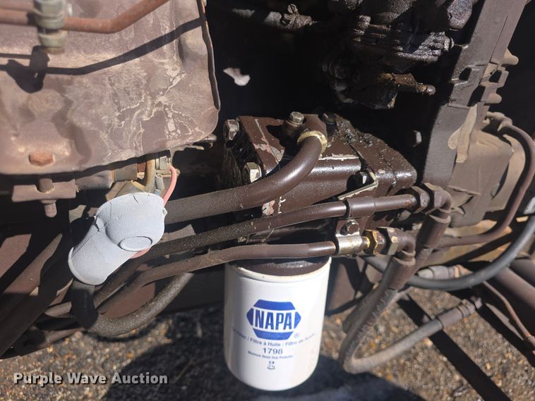 image for item NI9521 Hesston 45-66 tractor