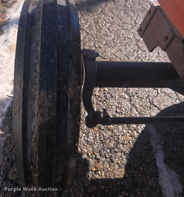 image for item NI9521 Hesston 45-66 tractor