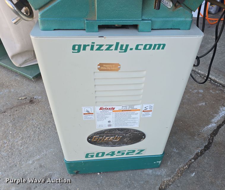 image for item NI9528 2019 Grizzly G0452Z jointer