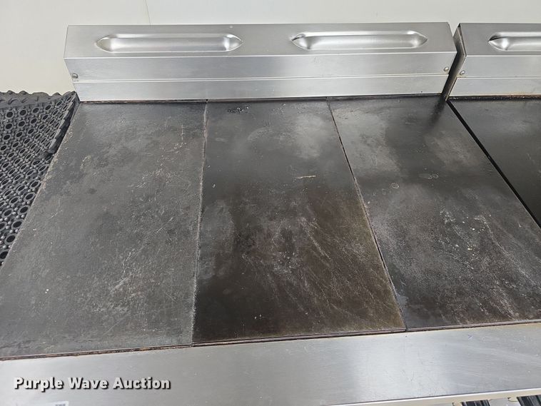 image for item NI9531 Garland  oven