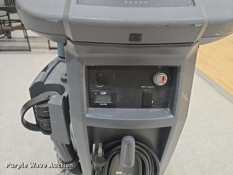 image for item NI9532 Nobles Speed Scrub 300 floor scrubber