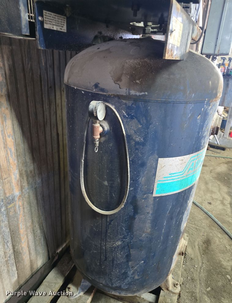 image for item NI9533 AMP  C22A-80V air compressor