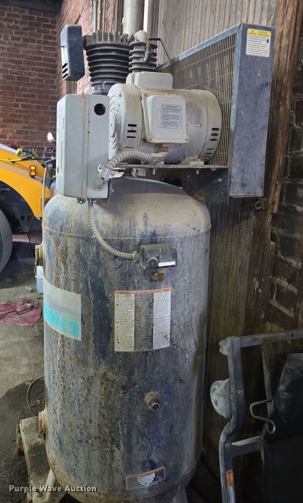 image for item NI9533 AMP  C22A-80V air compressor