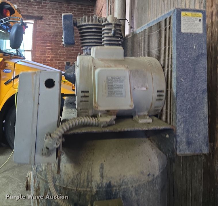 image for item NI9533 AMP  C22A-80V air compressor