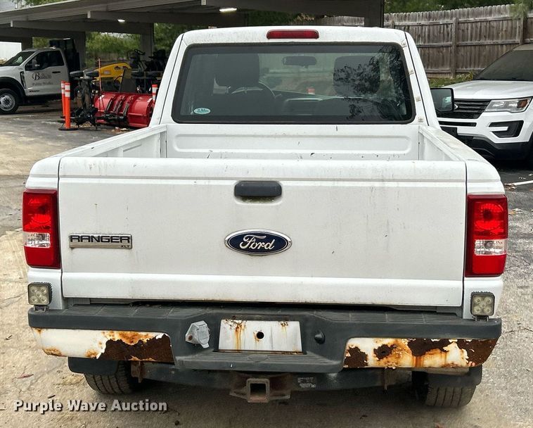 image for item NJ9591 2011 Ford Ranger XLT SuperCab pickup truck