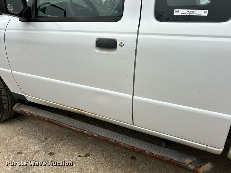 image for item NJ9591 2011 Ford Ranger XLT SuperCab pickup truck