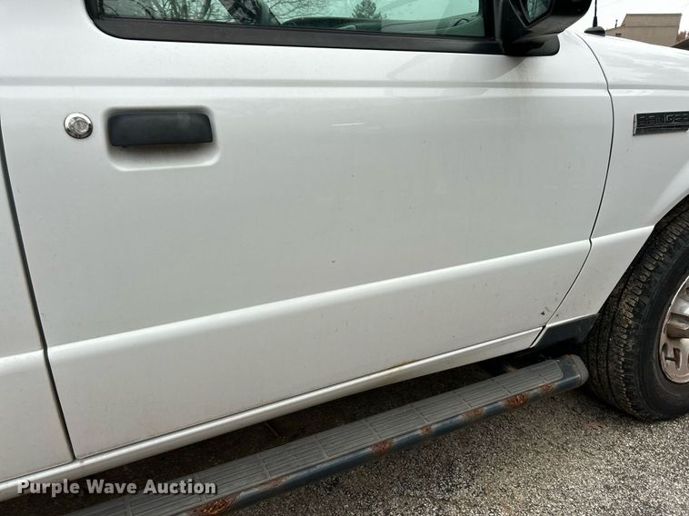 image for item NJ9591 2011 Ford Ranger XLT SuperCab pickup truck