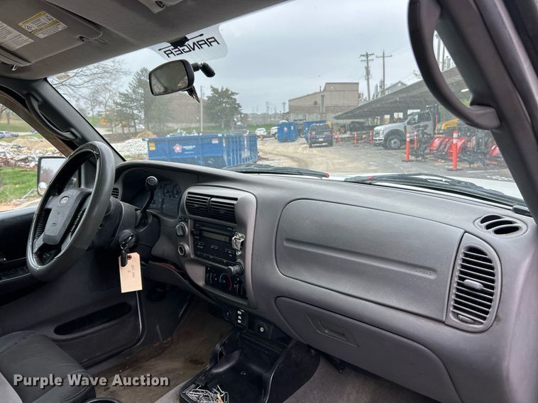 image for item NJ9591 2011 Ford Ranger XLT SuperCab pickup truck