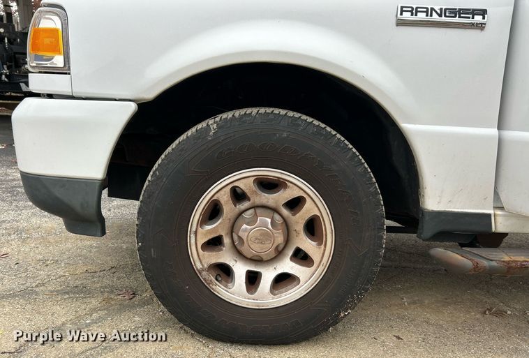 image for item NJ9591 2011 Ford Ranger XLT SuperCab pickup truck