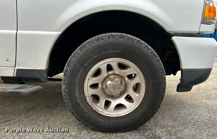 image for item NJ9591 2011 Ford Ranger XLT SuperCab pickup truck