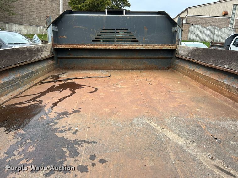 image for item NJ9592 2009 Dodge Ram 5500 Heavy Duty dump truck