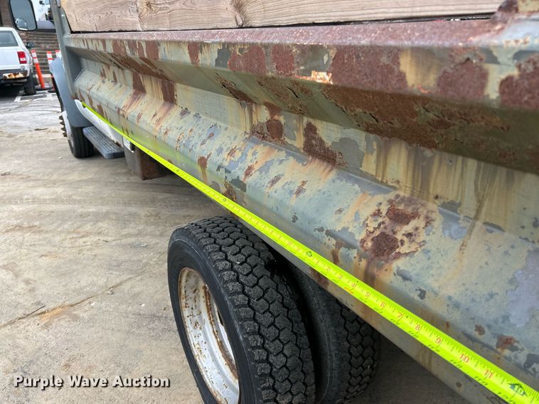 image for item NJ9592 2009 Dodge Ram 5500 Heavy Duty dump truck