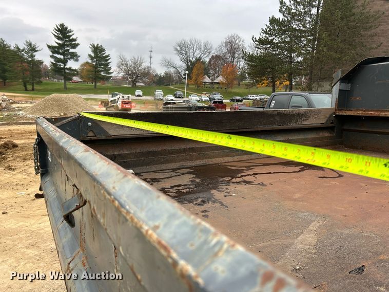 image for item NJ9592 2009 Dodge Ram 5500 Heavy Duty dump truck