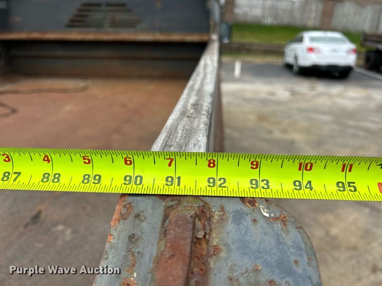 image for item NJ9592 2009 Dodge Ram 5500 Heavy Duty dump truck