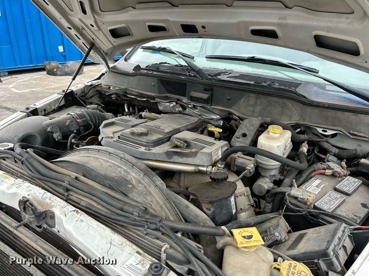 image for item NJ9592 2009 Dodge Ram 5500 Heavy Duty dump truck