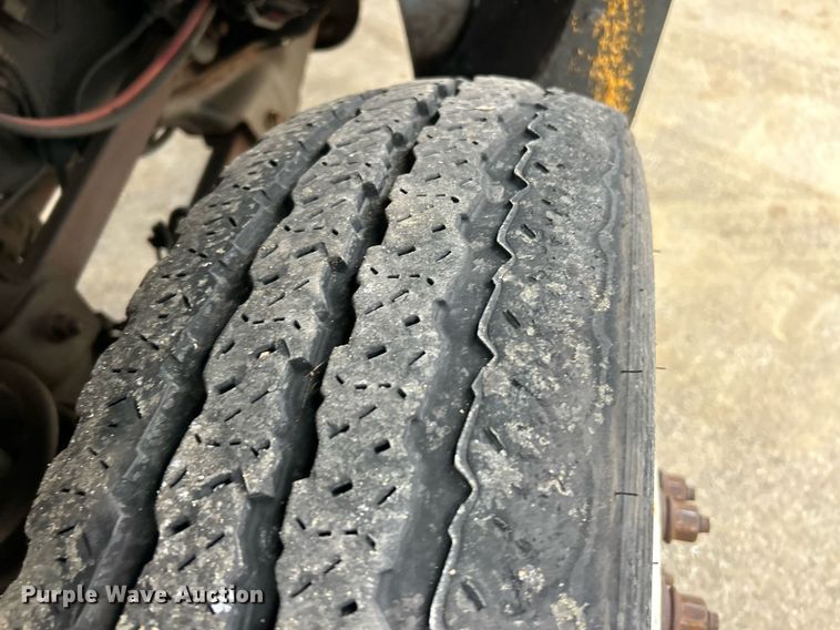 image for item NJ9592 2009 Dodge Ram 5500 Heavy Duty dump truck