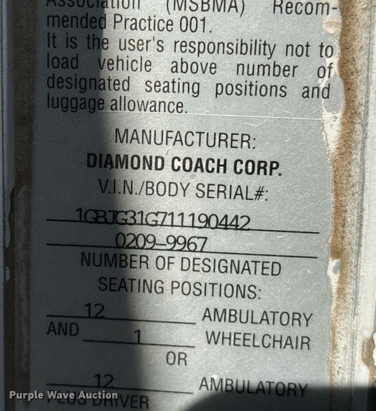 image for item NN9574 2001 Chevrolet Express 3500 shuttle bus