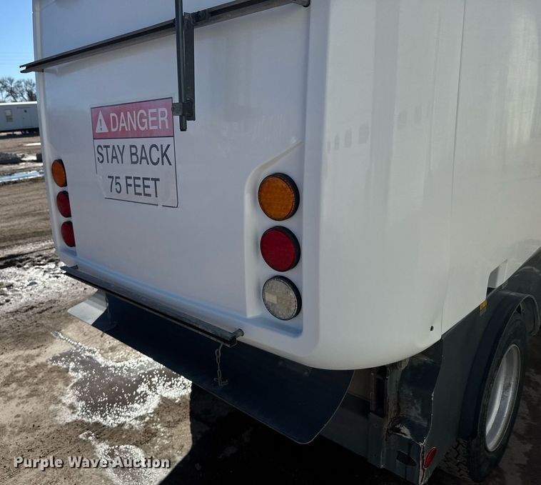 image for item NN9593 2017 Ravo 5-Series 540 street sweeper