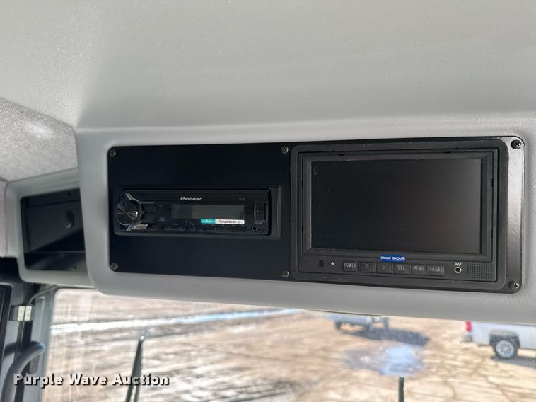 image for item NN9593 2017 Ravo 5-Series 540 street sweeper