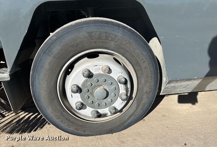 image for item NN9593 2017 Ravo 5-Series 540 street sweeper