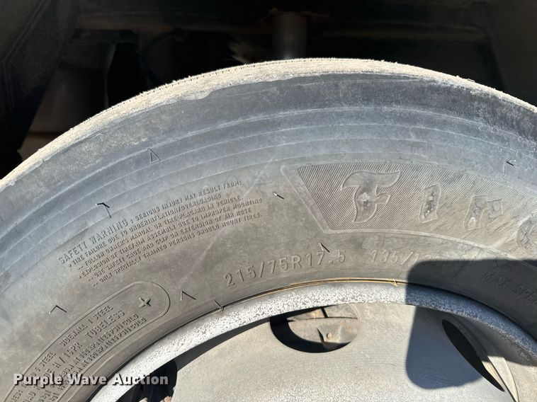 image for item NN9593 2017 Ravo 5-Series 540 street sweeper