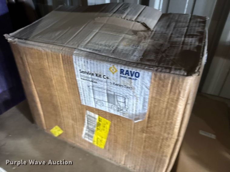 image for item NN9593 2017 Ravo 5-Series 540 street sweeper