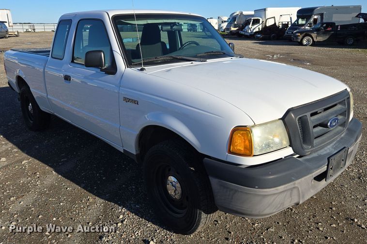 image for item YA0316 2004 Ford Ranger SuperCab pickup truck