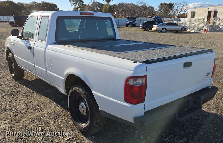 image for item YA0316 2004 Ford Ranger SuperCab pickup truck
