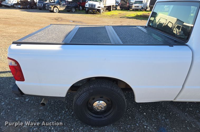 image for item YA0316 2004 Ford Ranger SuperCab pickup truck
