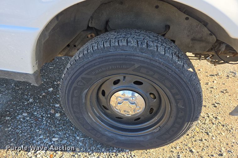 image for item YA0316 2004 Ford Ranger SuperCab pickup truck