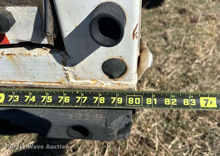 image for item DG4465 2003 Bison Alumasport horse trailer