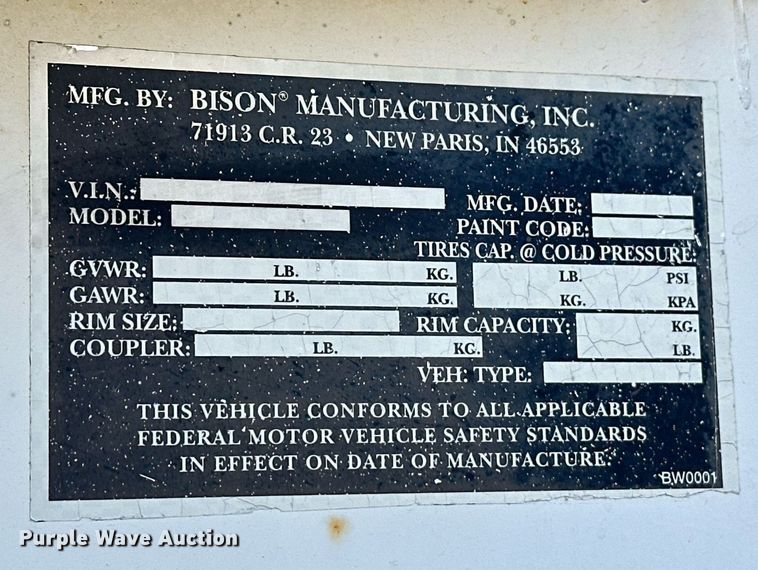 image for item DG4465 2003 Bison Alumasport horse trailer