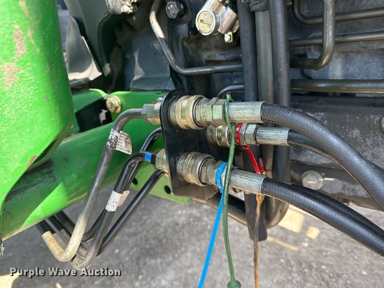 image for item DM5581 2004 John Deere 4720 MFWD tractor