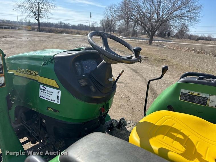 image for item DM5581 2004 John Deere 4720 MFWD tractor