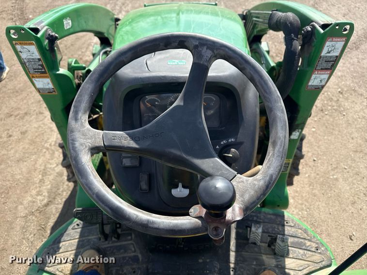 image for item DM5581 2004 John Deere 4720 MFWD tractor