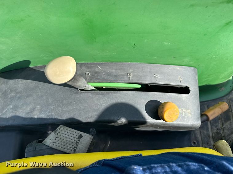 image for item DM5581 2004 John Deere 4720 MFWD tractor