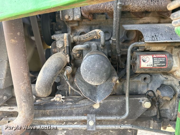 image for item DM5581 2004 John Deere 4720 MFWD tractor